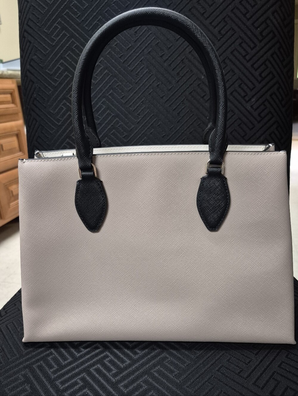 Kate Spade Rae Medium Satchel Warm Beige - Picture 3 of 6